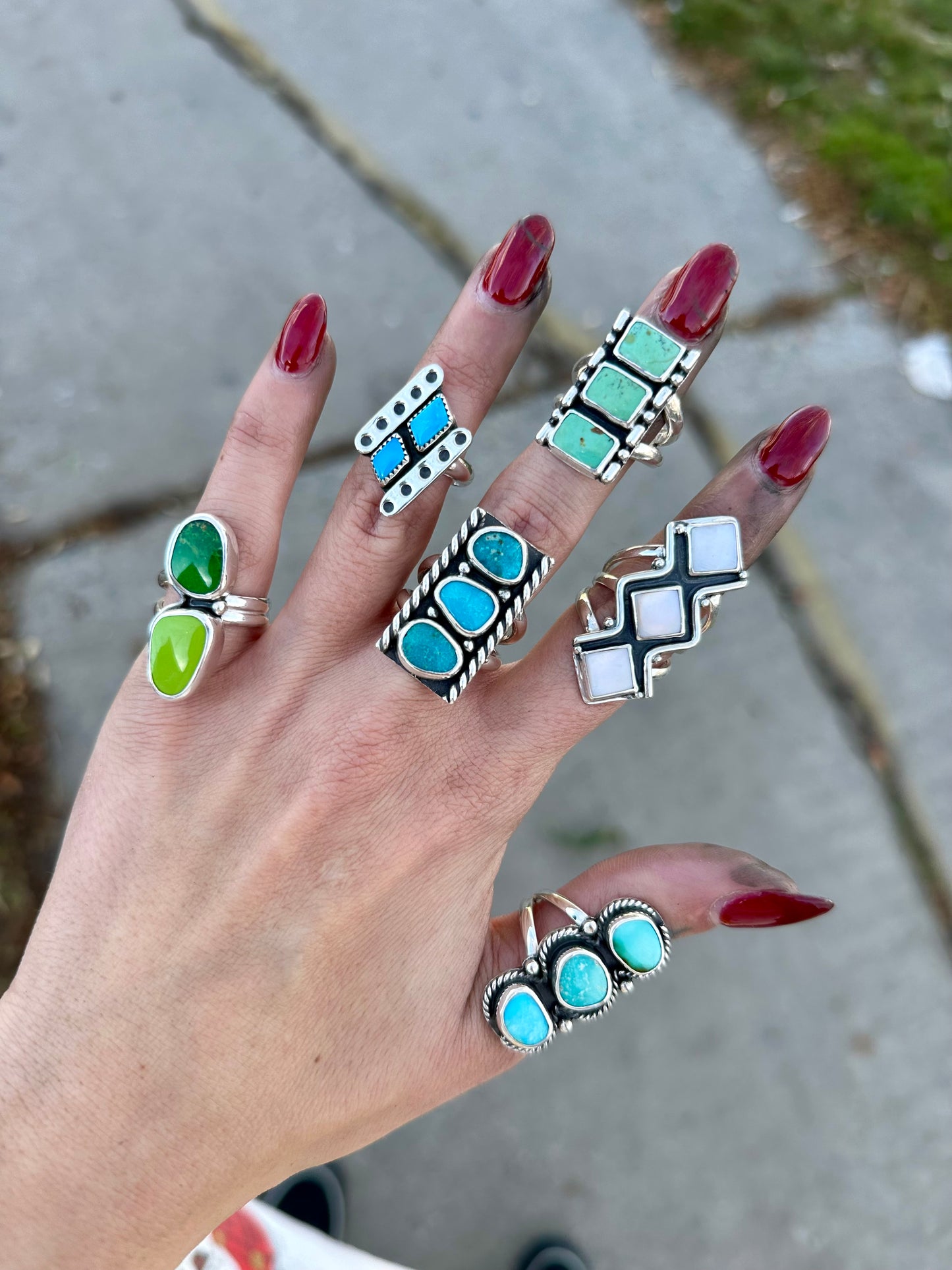 Tri-stone Pilot Mountain turquoise ring- size 9