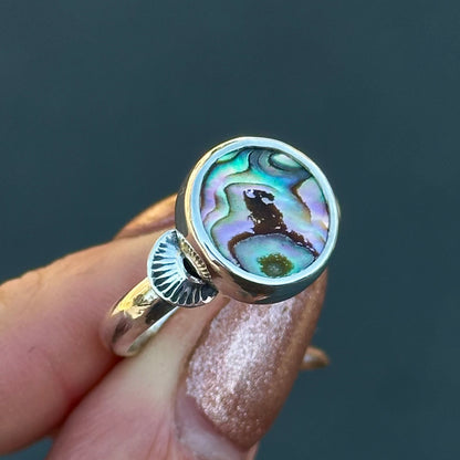 Abalone round ring- size 8.25