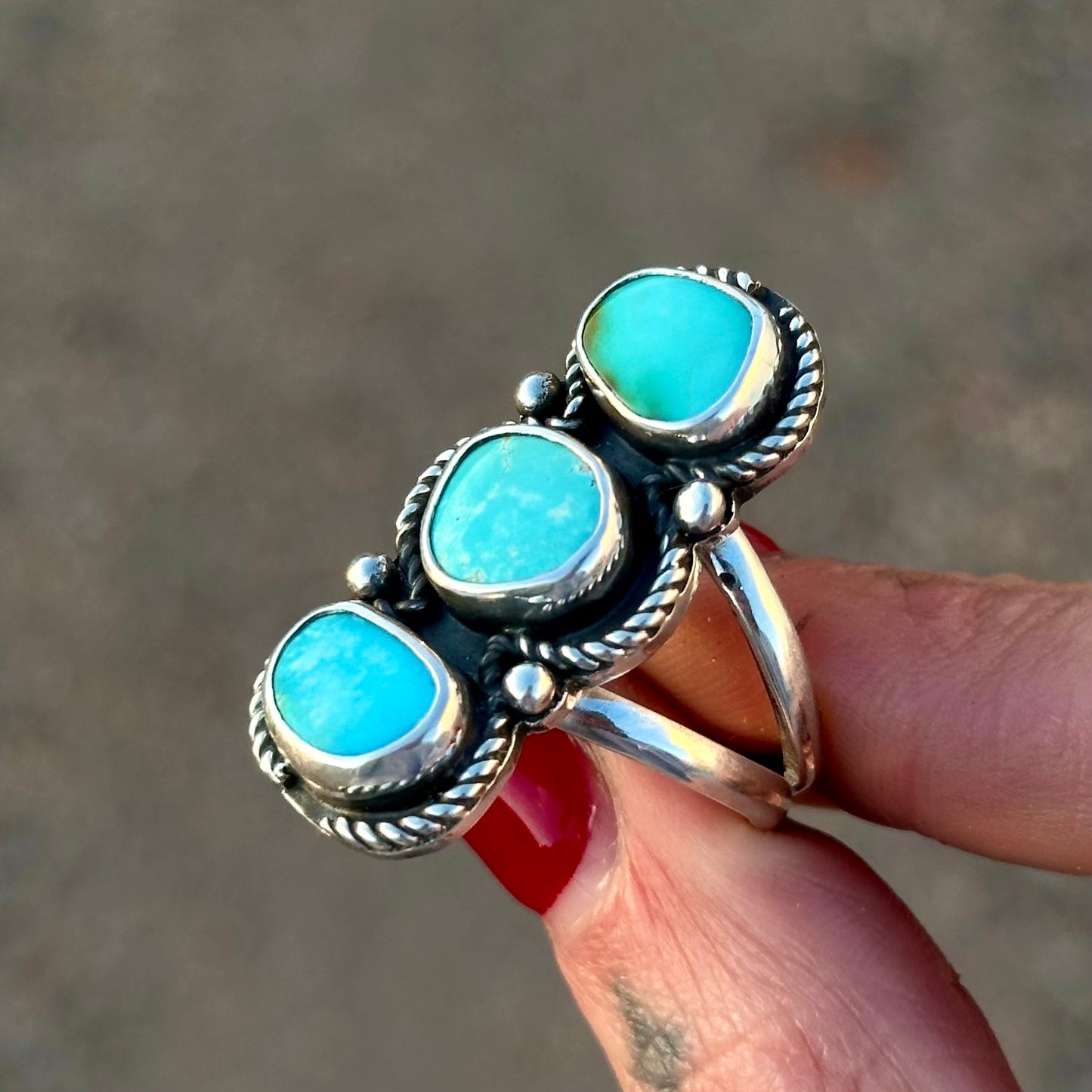 Tri-stone Pilot Mountain turquoise ring- size 9