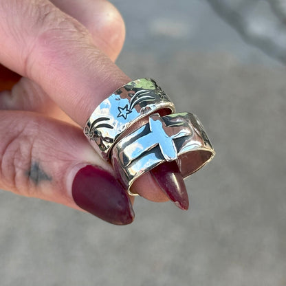 Hammered Cross band- size 7.5