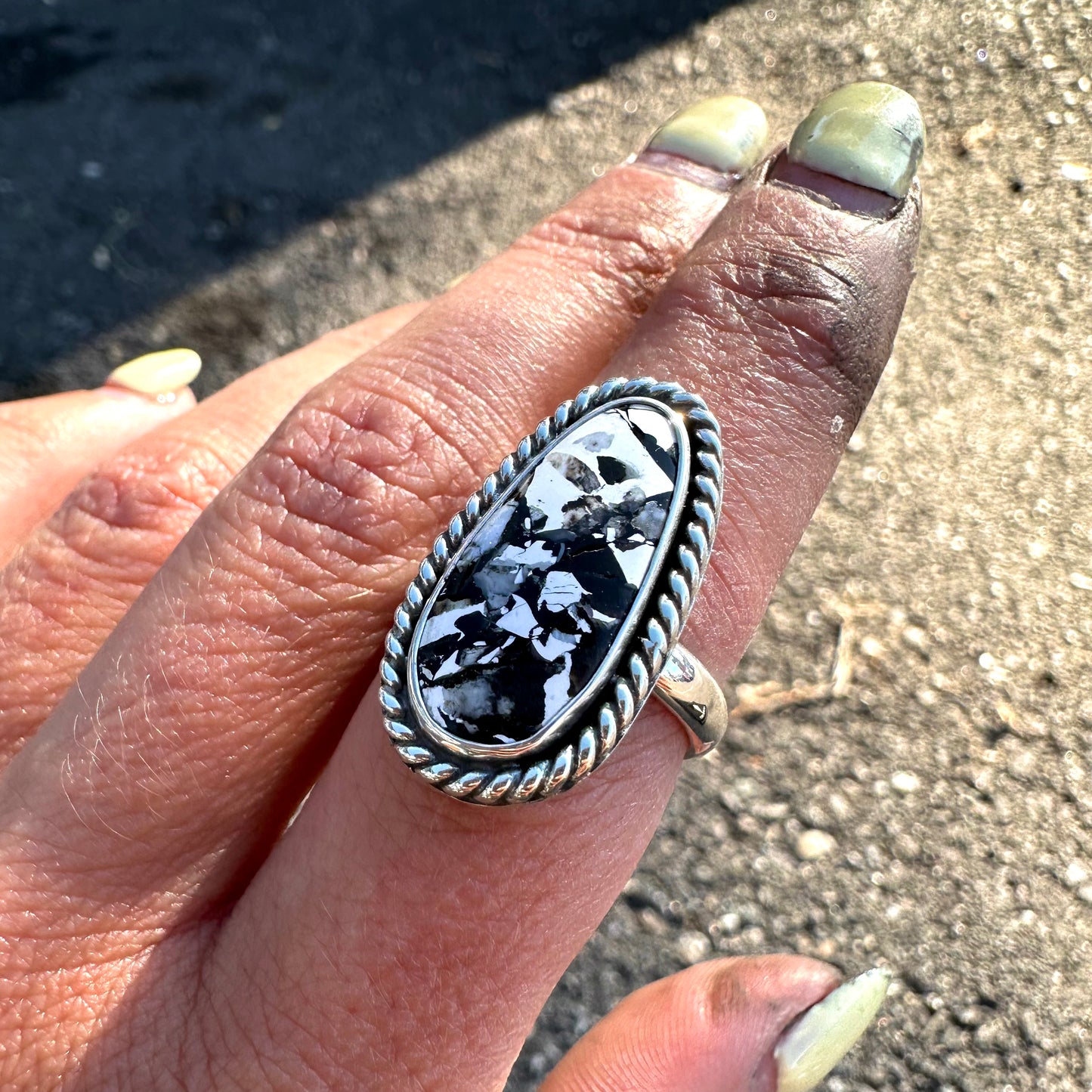 Black and white paint ring Size 6.5